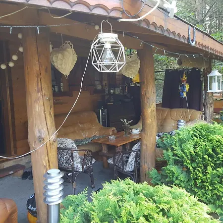 W Ogrodzie Caloroczny 800m Od Parku Wodnego Suntago Ranczo Gold Mania Ferienhaus Krzyzowka (Zyrardow)