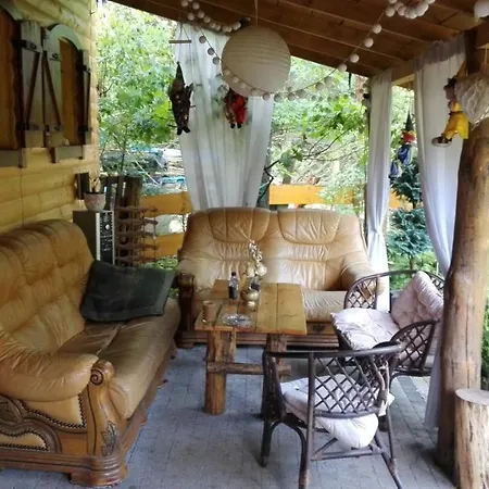 Ferienhaus W Ogrodzie Caloroczny 800m Od Parku Wodnego Suntago Ranczo Gold Mania *